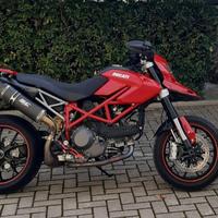 Ducati Hypermotard 1100 EVO