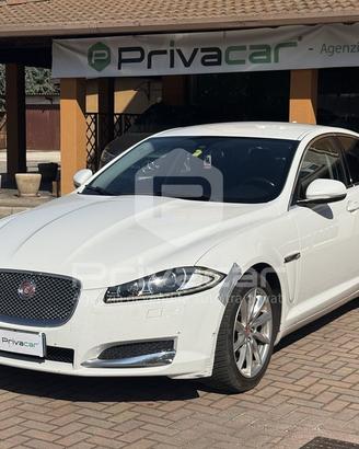 JAGUAR XF 2.2 D Eco