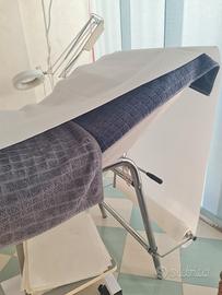 lettino con portarotolo