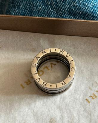 Anello Bvlgari Bzero1 oro bianco 750