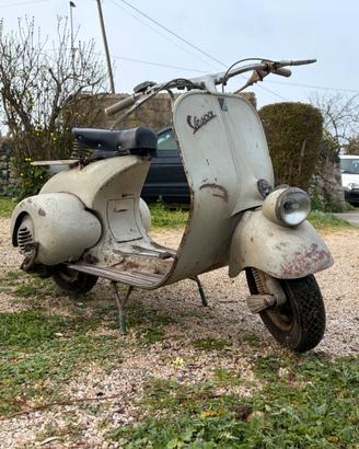 Vespa piaggio v33t vacanze romane epoca