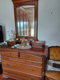 Camera matrimoniale in legno massiccio