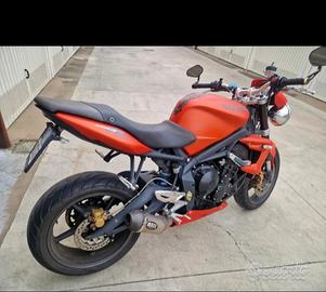 triumph street triple 675r 