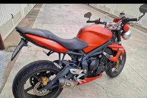 triumph street triple 675r 
