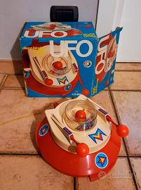 giocattolo Ugo disco volante robot anni 70 Co.Ma