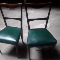 Coppia di sedie vintage in pelle colore verde