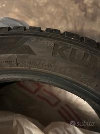 Kumho invernali 215/50 R18 92V € 250,00 trattabili