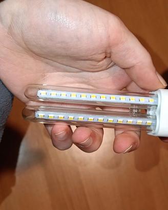 Aigostar Lampadina PLC 2U LED 935 Lumen 11W