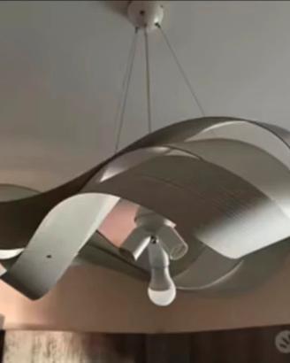 Lampadario in legno