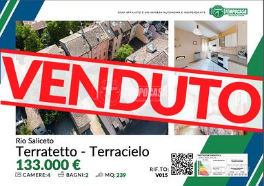 RIF: V015 Terracielo spazioso a due passi dal cent