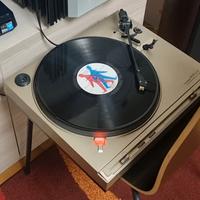 Giradischi Marantz TT 2200
