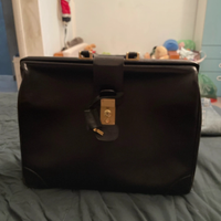 Borsa da dottore in pelle vintage marca Laurence t