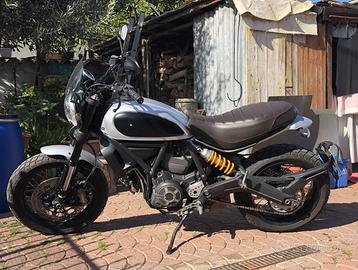 Ducati scrambler 2015