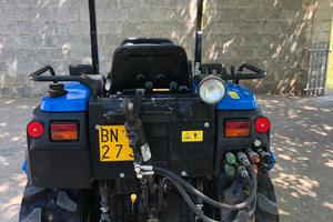 Trattore cingolato new holland TK4020F