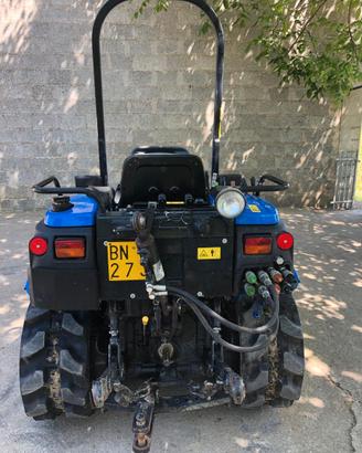 Trattore cingolato new holland TK4020F