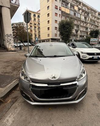 Peugeut 208 - 2019