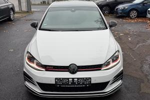 Volkswagen Golf GTI 2.0 TSI TCR DSG 5p. BlueMotion