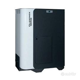 Stufa pellet termoboiler 32 kw  + acqua sanitaria