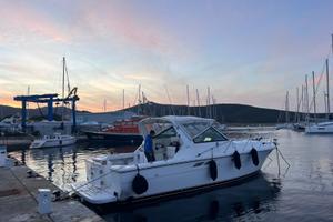 tiara 31