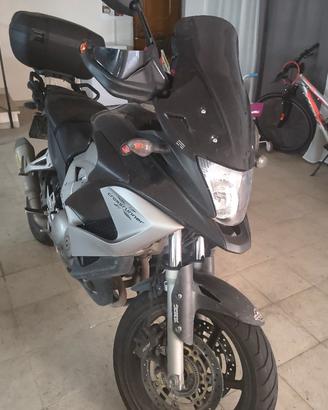 Honda cross runner 800