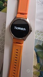 smartwatch ticwatch 5 pro
