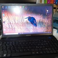 pc portatile Samsung nv300