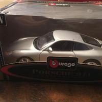 BBURAGO Porsche 911 Carrera con scatola sc. 1/18
