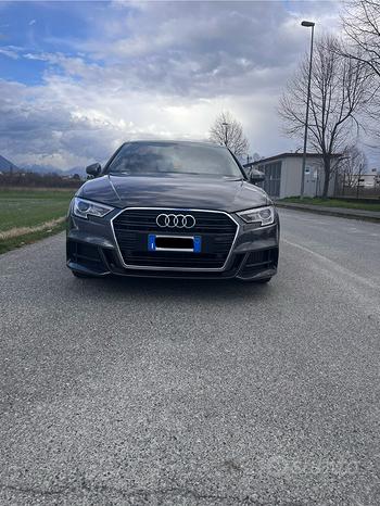 Audi a3 2.0 150cv s-Line grigio daytona