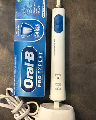 Spazzolino elettrico oral b pro 600