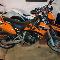 Ktm supermotard 640
