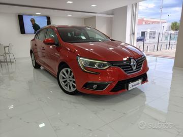 RENAULT Megane Mégane Sporter dCi 8V 110 CV EDC