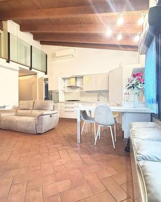 Appartamento di 86 m² con 4 locali e box auto a Mo