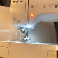 Macchina da cucire Brother Innov-Is M280D Disney