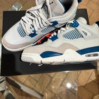 Air Jordan 4 Retro