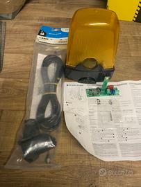 Lampeggiatore a led + antenna Top A433N CAME