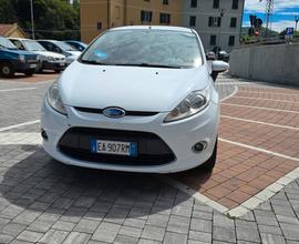 Ford Fiesta 1.4 TDCi 68CV 3 porte Titanium