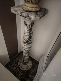 Colonna in marmo