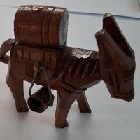 Asino statuina vintage in legno, intagliato a mano