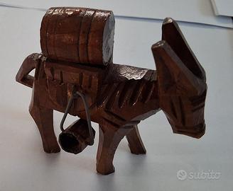 Asino statuina vintage in legno, intagliato a mano