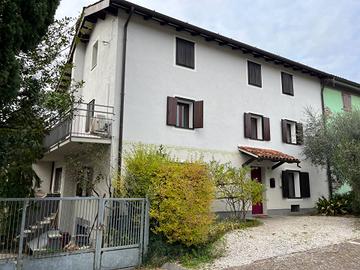 Casa in linea - Farra d'Isonzo -