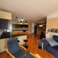 AMPIO TRICAMERE BISERVIZI