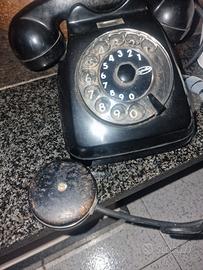 telefono in bachelite