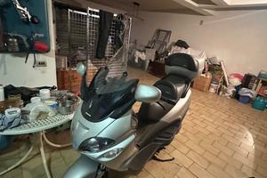 Scooterone Piaggio X9 500