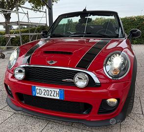 Mini Cooper JCW DA VETRINA - km 104’000 con book