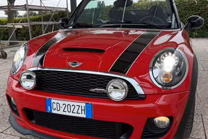 Mini Cooper JCW DA VETRINA - km 104’000 con book