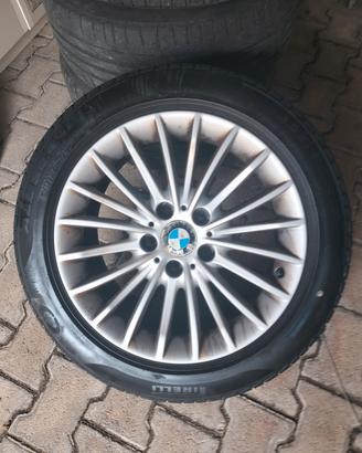 cerchi 17  con gomme BMW  225 50 17  4 stagioni 