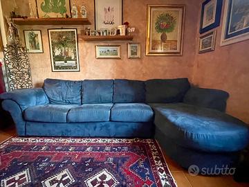 Divano 3 posti + chaise longue usato