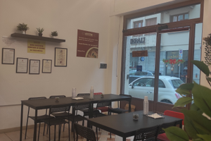 Pizzeria a taglio, asporto,consumazione sul posto