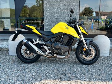 Honda CB 750 HORNET - A2