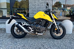 Honda CB 750 HORNET - A2